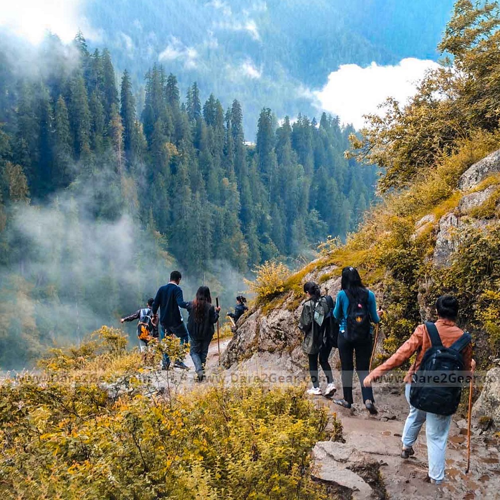 manikaran kheerganga trek