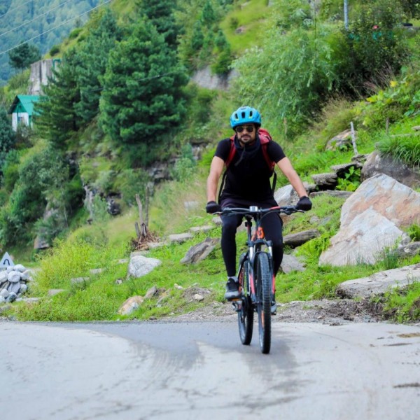 Manali-Leh Khardungla Cycling Expedition 10D 9N  ( Early Bird Offer till 10th june )